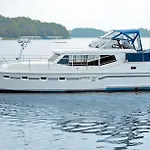 Boats & Yachts At Marina By Kuhnle-tours 3*