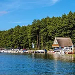 Boats & Yachts At Marina By Kuhnle-tours 3*