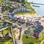 Bådhotel Boats & Yachts At Harbor By Kuhnle-tours 3*