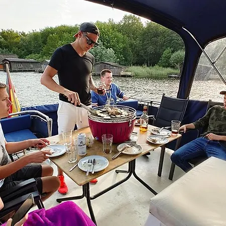 Kuhnle-tours Hafendorf Mueritz 3*