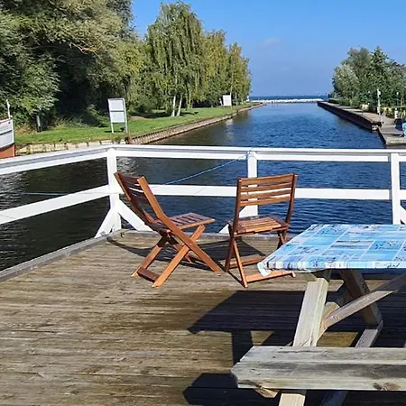Botel Kuhnle-tours Hafendorf Mueritz Rechlin