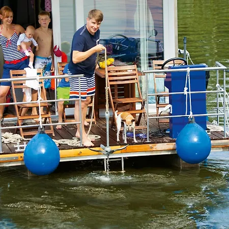Kuhnle-tours Hafendorf Mueritz 3*