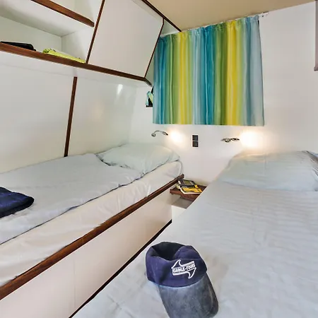 Båthotell Boats & Yachts At Harbor By Kuhnle-tours 3*