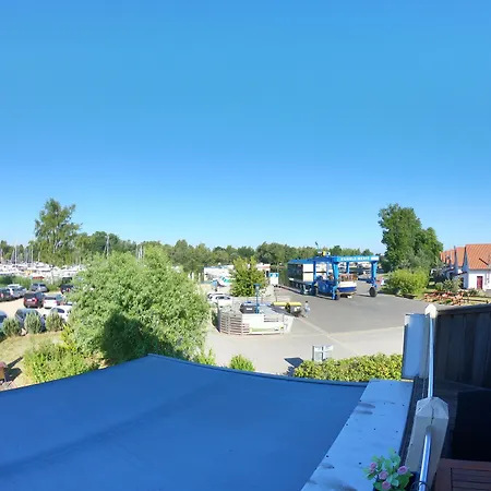 بوتيل Boats & Yachts At Marina By Kuhnle-tours ريكلين