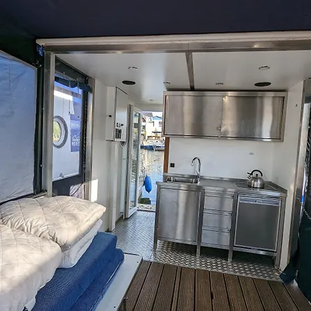 Boats & Yachts At Marina By Kuhnle-tours 3* Rechlin